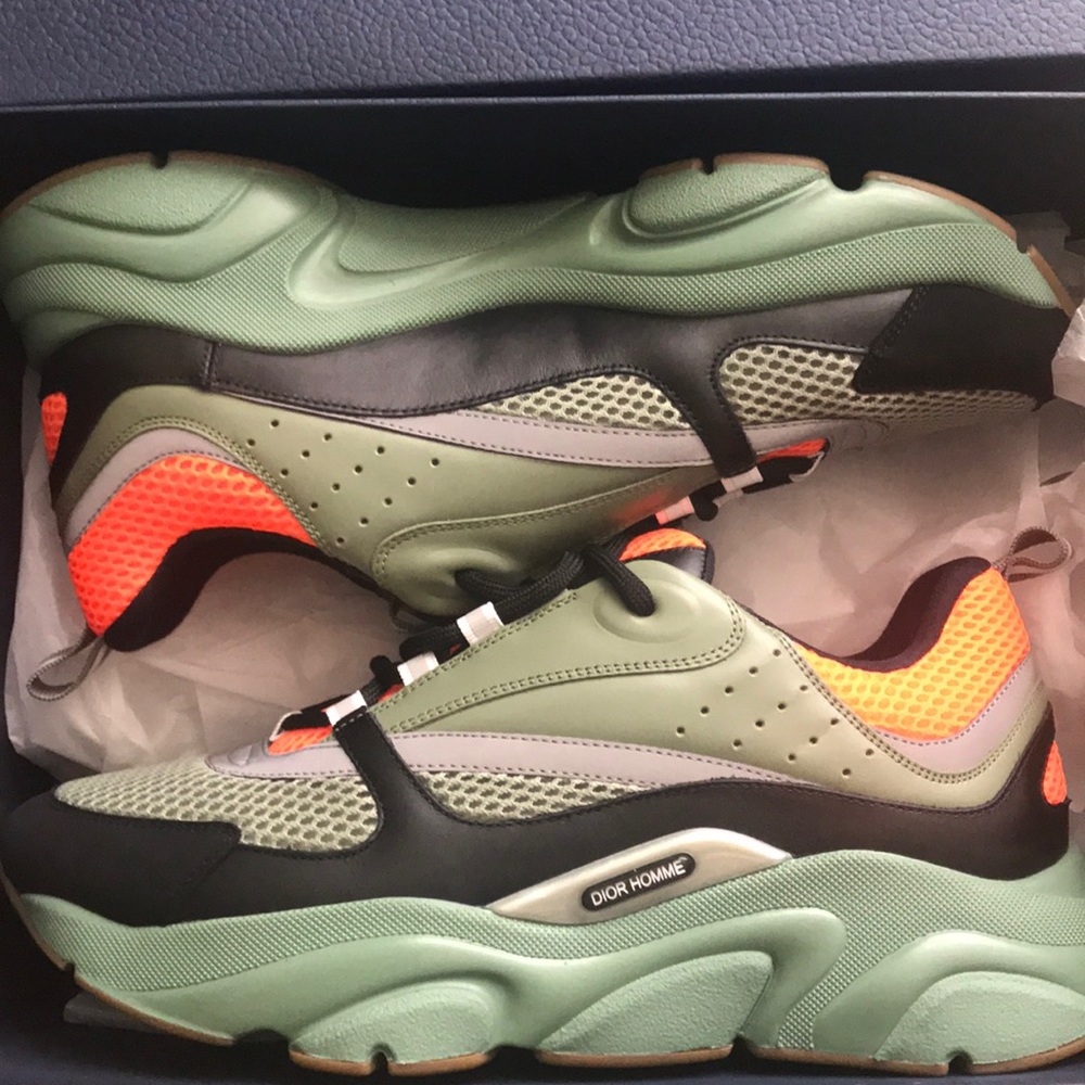 B22 Dior sneaker